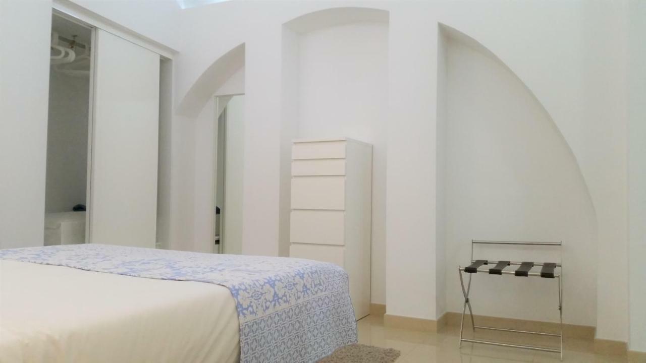 Ebora Home - Garage Free - Centro Historico เอโวรา ภายนอก รูปภาพ