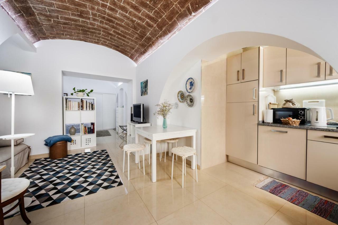 Ebora Home - Garage Free - Centro Historico เอโวรา ภายนอก รูปภาพ
